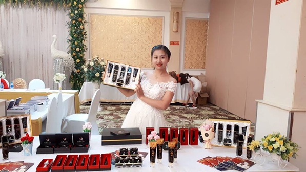 Gặp cô gái kiếm tiền triệu mỗi ngày nhờ bán hàng online